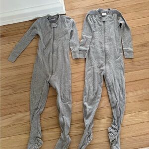 2 Hanna Andersson Cozy Gray Kids One Piece Pajamas